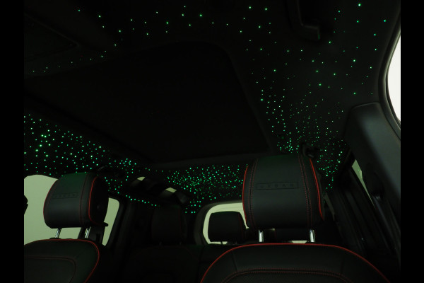 Land Rover Defender 110 2.0 P400e 110 X-Dynamic Urban | Panoramadak | Sterrenhemel | Meridian | Luchtvering | Trekhaak | 360