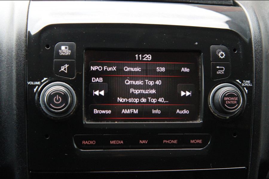 Fiat Ducato 30 2.3 MultiJet L2H2 / Trekhaak / Camera / Navi / 3 zits