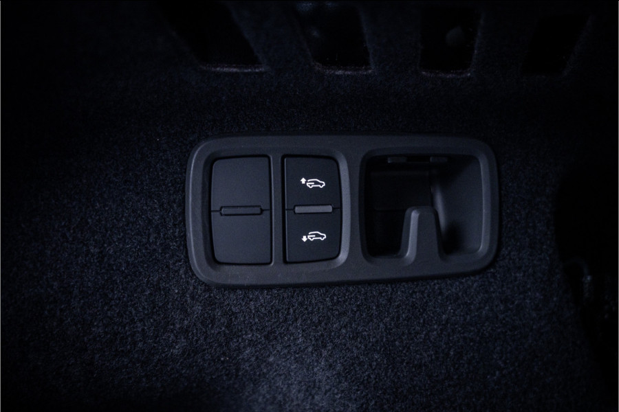 Audi Q8 60 TFSI e quattro Pro Line S Competition - Panorama | RS Seats | Carbon | B&O | Luchtvering