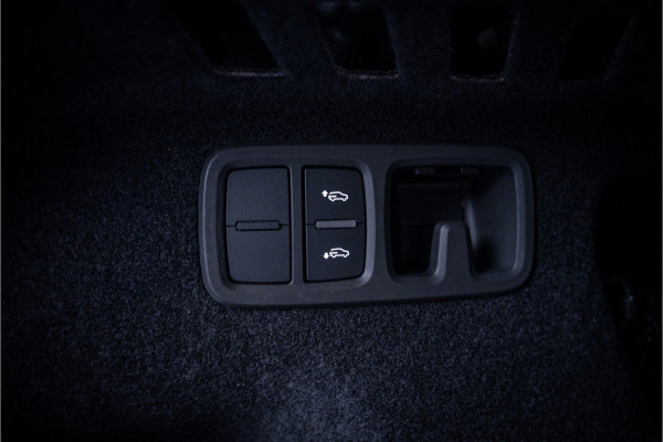 Audi Q8 60 TFSI e quattro Pro Line S Competition - Panorama | RS Seats | Carbon | B&O | Luchtvering