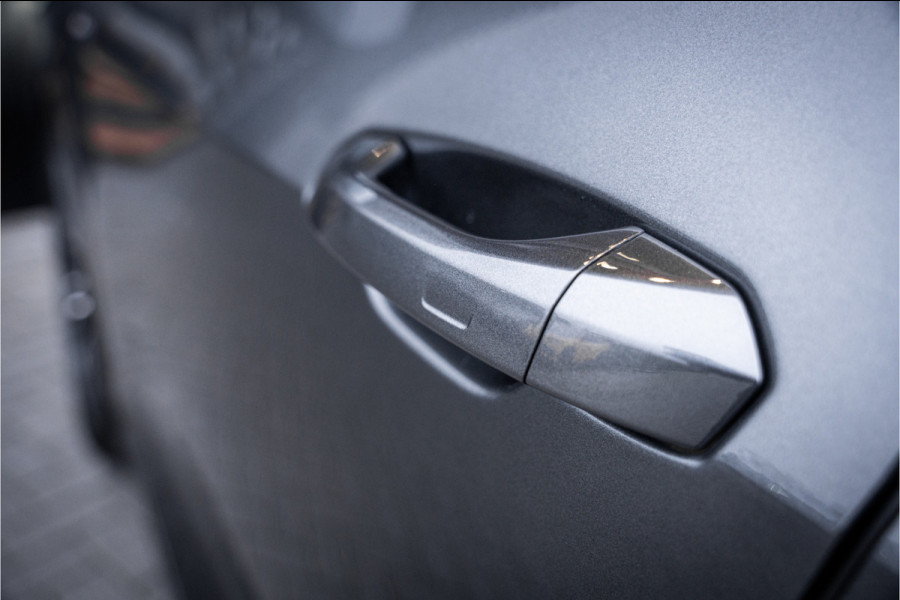 Audi Q8 60 TFSI e quattro Pro Line S Competition - Panorama | RS Seats | Carbon | B&O | Luchtvering