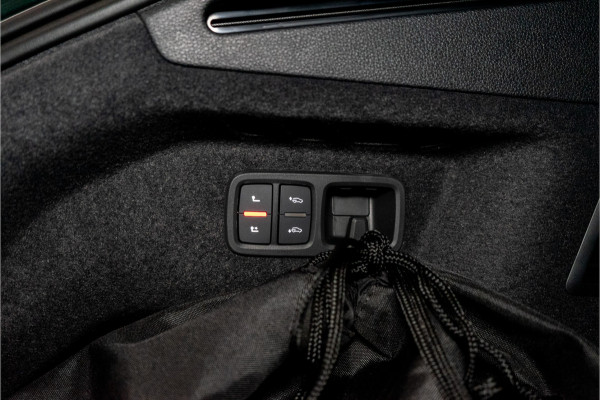 Audi Q8 60 TFSI E Quattro S-Edition Competition 490PK | Goodwood Green | 3D B&O | Pano | VOL! 5 JAAR FABR. GARANTIE