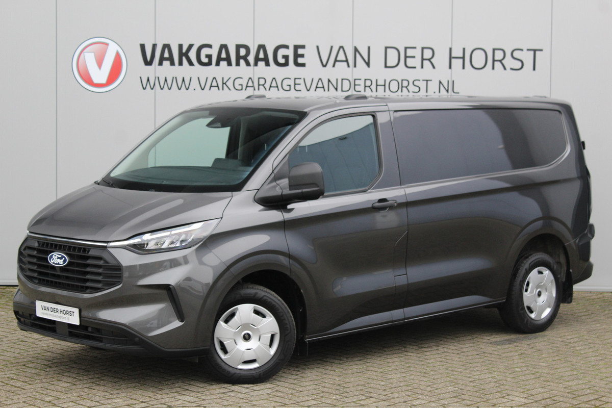 Ford Transit Custom 320 2.0-136 pk TDCI L1H1 Trend. Fabrieksgarantie tot 10-2028 ! Adapt. Cruise Cntrl, Navigatie, Camera, PDC V+A, Apple Carplay/Android auto, LED verl., Laadruimte bekleed, Bijrijdersbank, Spiegel-, stoel en voorraamverw. etc.