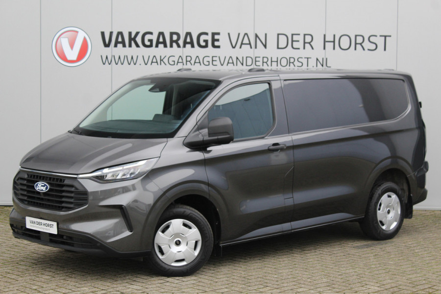 Ford Transit Custom 320 2.0-136 pk TDCI L1H1 Trend. Fabrieksgarantie tot 10-2028 ! Adapt. Cruise Cntrl, Navigatie, Camera, PDC V+A, Apple Carplay/Android auto, LED verl., Laadruimte bekleed, Bijrijdersbank, Spiegel-, stoel en voorraamverw. etc.