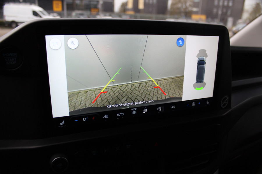 Ford Transit Custom 320 2.0-136 pk TDCI L1H1 Trend. Fabrieksgarantie tot 10-2028 ! Adapt. Cruise Cntrl, Navigatie, Camera, PDC V+A, Apple Carplay/Android auto, LED verl., Laadruimte bekleed, Bijrijdersbank, Spiegel-, stoel en voorraamverw. etc.