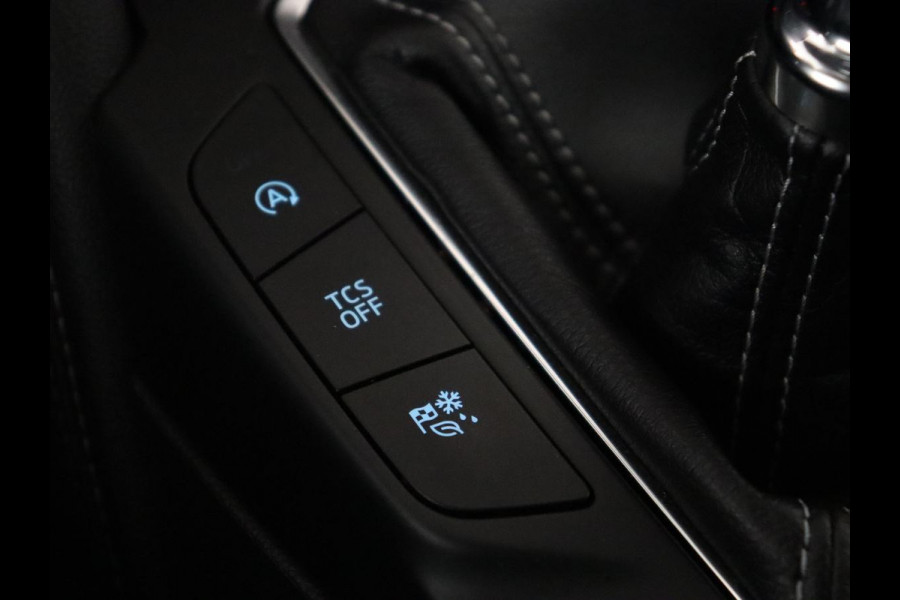 Ford Focus 1.0 EcoBoost Titanium | Trekhaak | Stoelverwarming | Adaptive cruise | Carplay | Navigatie | Stuurverwarming | Keyless | Full LED | B&O Sound | Climate control