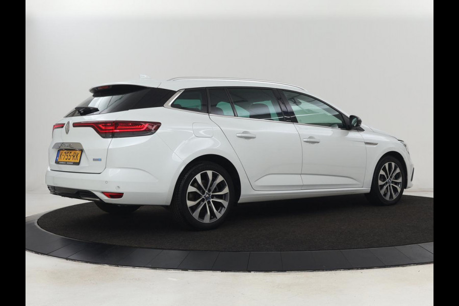 Renault Mégane 1.6 E-Tech Plug-In Hybrid 160 Business Edition One | Leder | Stoelverwarming | Carplay | Camera | Stuurverwarming | Full LED | Navigatie | Climate control