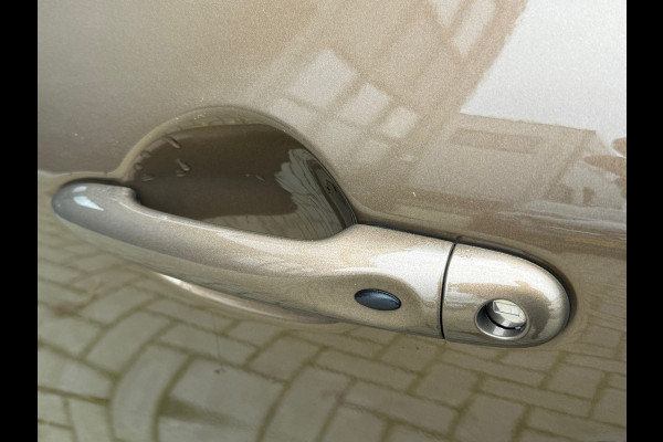 Renault Captur 0.9 TCe Intens / LAGE KM NAP / CAMERA / ACTIE