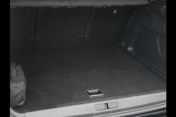 Citroën C5 Aircross 1.6 Plug-in Hybrid 225 Business | Camera | Carplay | Full LED | Dodehoek detectie | Keyless | Climate control | Cruise control | Bluetooth | Parkeehulp | PHEV