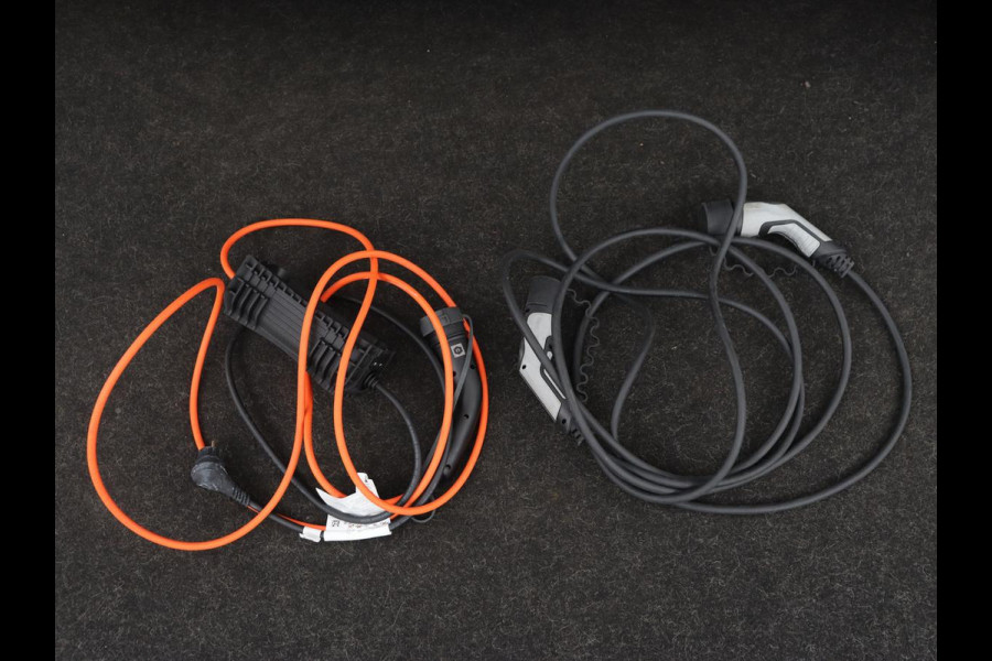 Citroën C5 Aircross 1.6 Plug-in Hybrid 225 Business | Camera | Carplay | Full LED | Dodehoek detectie | Keyless | Climate control | Cruise control | Bluetooth | Parkeehulp | PHEV