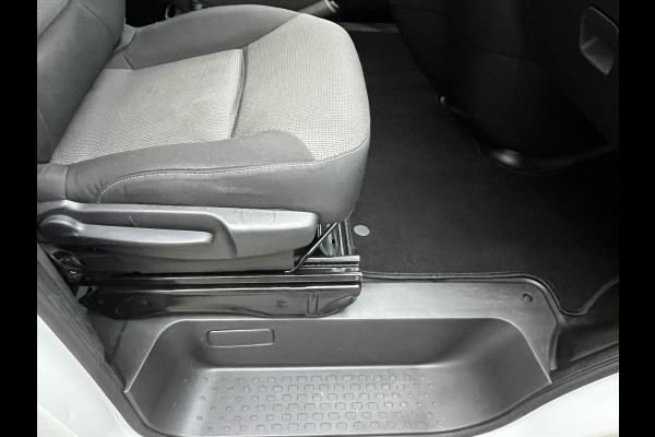 Renault Trafic 2.0 dCi 120 T29 L2H1 DC 5 Pers. Work Edition