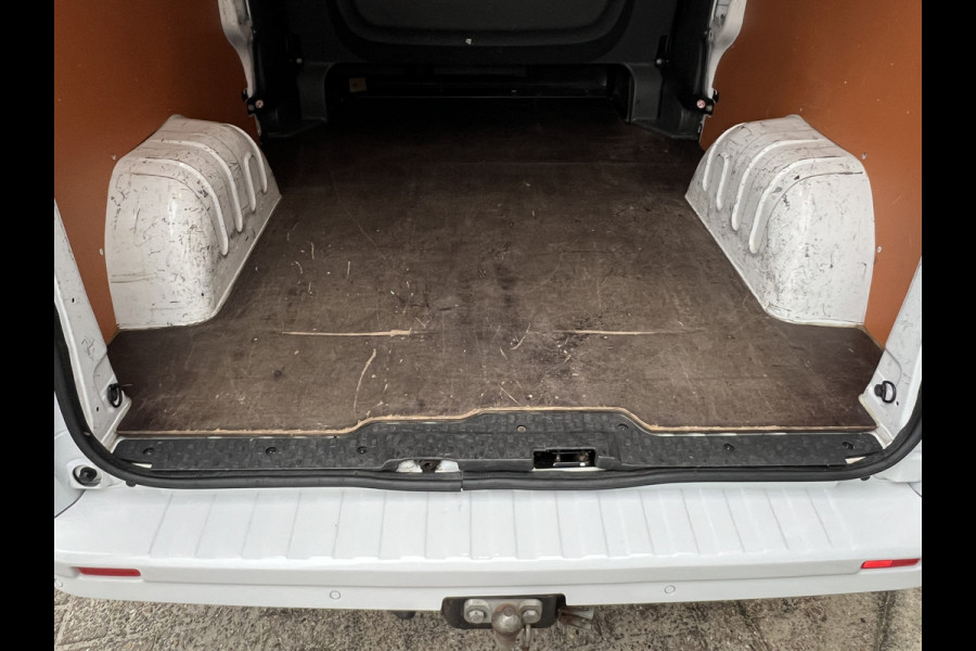 Renault Trafic 2.0 dCi 120 T29 L2H1 DC 5 Pers. Work Edition