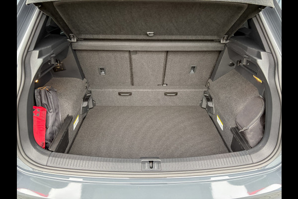 Volkswagen Tiguan 1.5 TSI R-Line Business+ | Head Up | IQ Light | Side Assist | Keyless | Camera | Elk. A-klep | Prijs Rijklaar!!