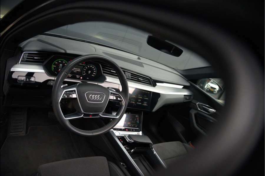 Audi e-tron Sportback 50 quattro S edition 71 kWh | S-Line | Panoramadak | Memory Seats | Luchtvering | Adaptive Cruise Control | Apple Carplay | Keyless | Matrix LED | Leder | Stoelverwarming | NAP |