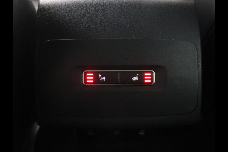 Jaguar I-PACE EV400 HSE 90 kWh | Leder | Meridian Sound | Achterbankverwarming | Adaptive cruise | 360 Camera | Carplay | Matrix LED | Keyless | Stoelverwarming | Navigatie