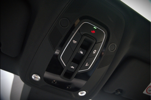 Audi e-tron Sportback 50 quattro S edition 71 kWh | S-Line | Panoramadak | Memory Seats | Luchtvering | Adaptive Cruise Control | Apple Carplay | Keyless | Matrix LED | Leder | Stoelverwarming | NAP |