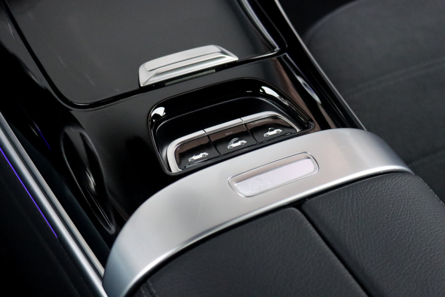 Mercedes-Benz CLE Cabriolet 200 AMG Line Aut9 | Memory | Distronic | Burmester | Airscarf | Verwarmd Stuurwiel | Surround Camera | Keyless Go | Digital Light |