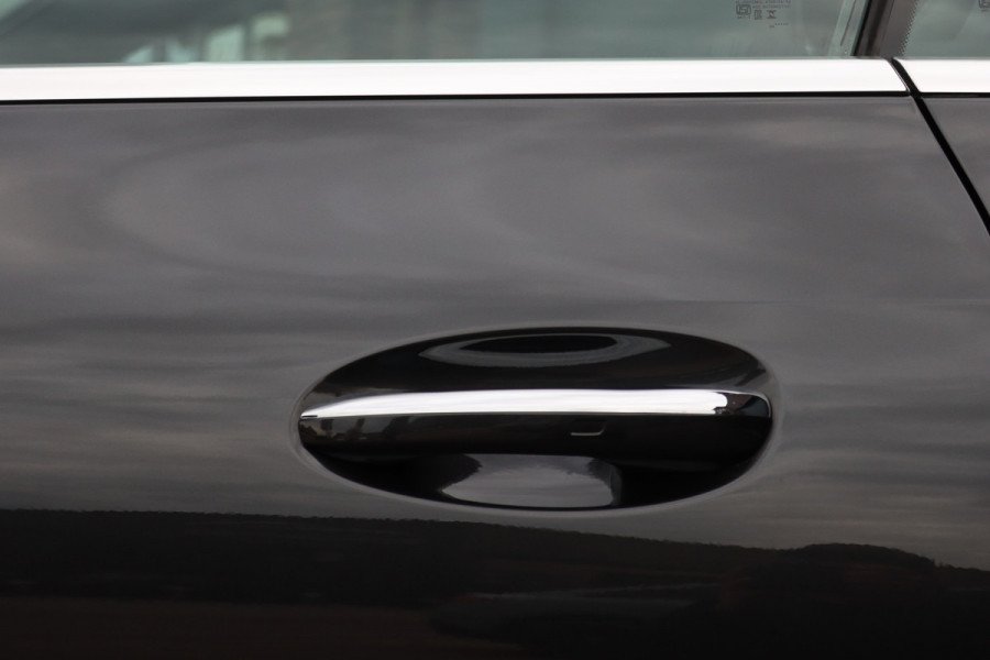 Mercedes-Benz CLE Cabriolet 200 AMG Line Aut9 | Memory | Distronic | Burmester | Airscarf | Verwarmd Stuurwiel | Surround Camera | Keyless Go | Digital Light |