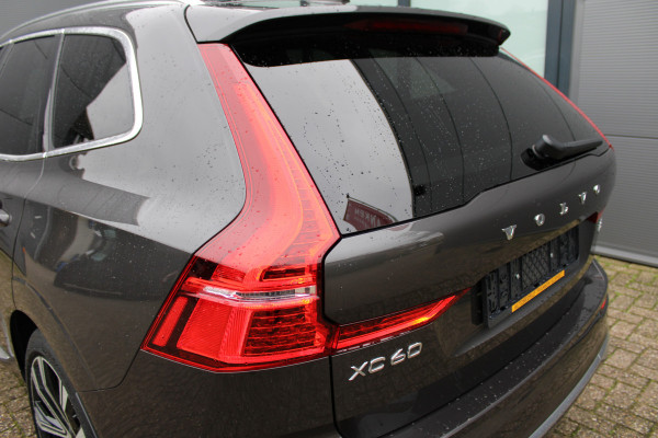 Volvo XC60 2.0 T8 Plug-in hybrid AWD Plus Bright | Luchtvering | Trekhaak | H&K | 360 Camera | Full