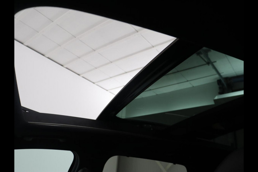 Hyundai Tucson 1.6 T-GDI PHEV N Line Sky 4WD | Panoramadak | Stoelverwarming | Leder/Alcantara | Camera | Adaptive cruise | Carplay | Full LED | Stuurverwarming | Keyless | Plug In