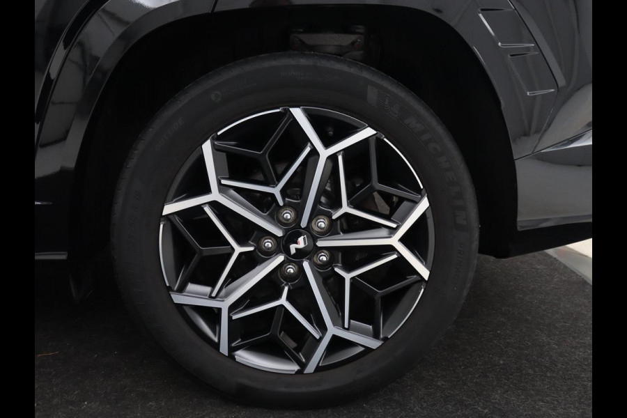 Hyundai Tucson 1.6 T-GDI PHEV N Line Sky 4WD | Panoramadak | Stoelverwarming | Leder/Alcantara | Camera | Adaptive cruise | Carplay | Full LED | Stuurverwarming | Keyless | Plug In