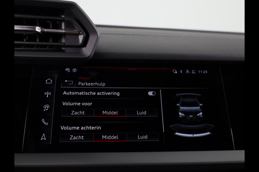 Audi A3 Sportback 35 TFSI S edition 150 pk S-tronic | Private lease vanaf € 670,- pm | Navigatie | Parkeersensoren (Park assist) | Apple Carplay/Android Auto | S-Line |