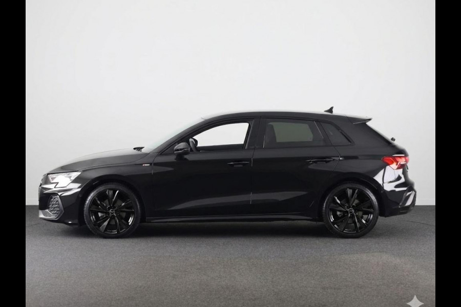Audi A3 Sportback 35 TFSI S edition 150 pk S-tronic | Private lease vanaf € 670,- pm | Navigatie | Parkeersensoren (Park assist) | Apple Carplay/Android Auto | S-Line |