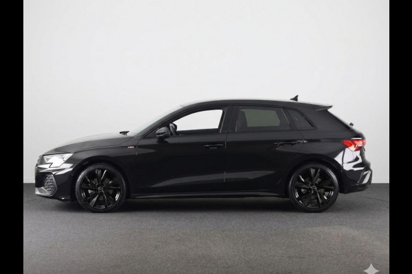 Audi A3 Sportback 35 TFSI S edition 150 pk S-tronic | Private lease vanaf € 670,- pm | Navigatie | Parkeersensoren (Park assist) | Apple Carplay/Android Auto | S-Line |