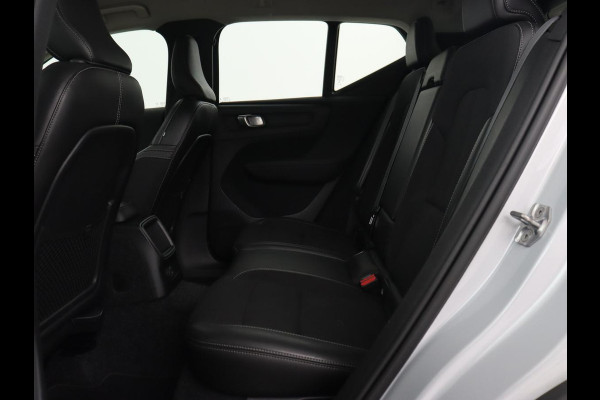 Volvo XC40 1.5 T5 Recharge Momentum Pro | Harman/Kardon | Camera | Carplay | Half leder | Navigatie | Cruise control | Climate control | Parkeerhulp | Full LED | PHEV | Plug In