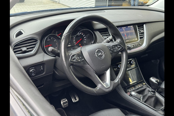 Opel Grandland X 1.2 Turbo Ultimate - Panorama dak I Leer I Airco I 360 Camera I PDC I LED I Dealer onderhouden