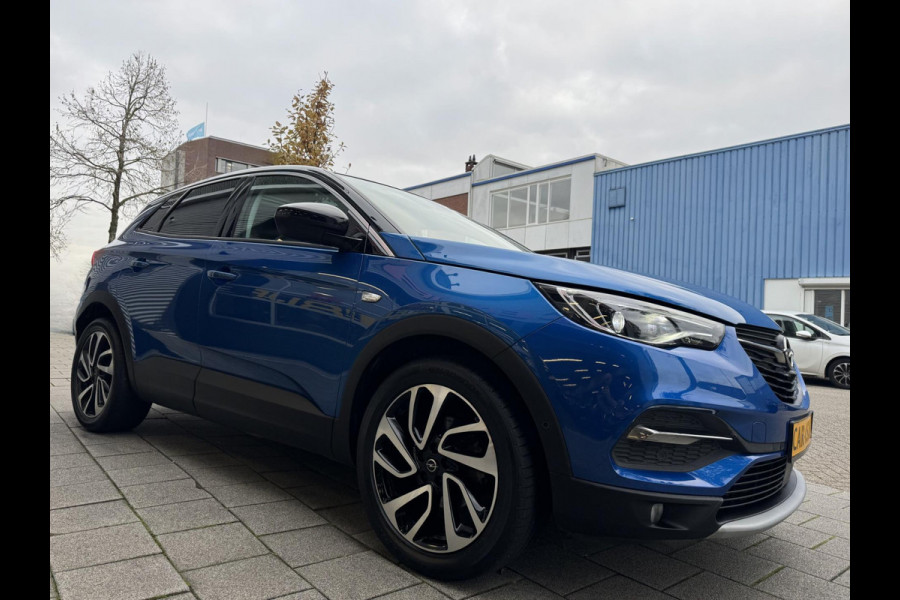 Opel Grandland X 1.2 Turbo Ultimate - Panorama dak I Leer I Airco I 360 Camera I PDC I LED I Dealer onderhouden
