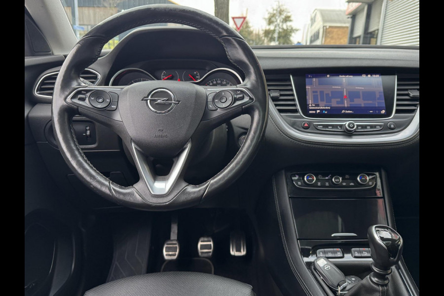 Opel Grandland X 1.2 Turbo Ultimate - Panorama dak I Leer I Airco I 360 Camera I PDC I LED I Dealer onderhouden
