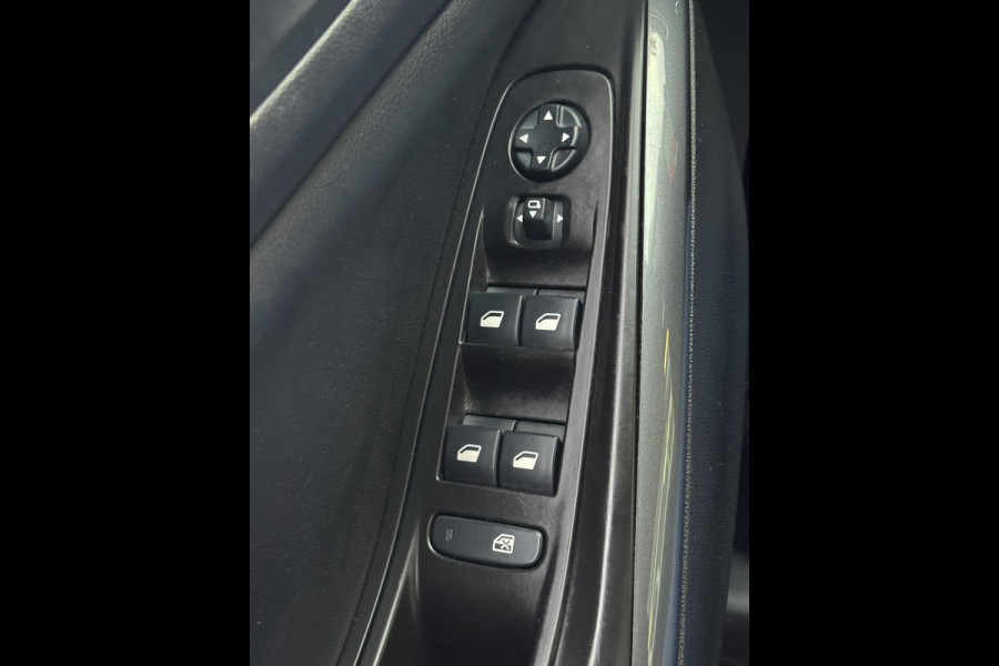 Opel Grandland X 1.2 Turbo Ultimate - Panorama dak I Leer I Airco I 360 Camera I PDC I LED I Dealer onderhouden