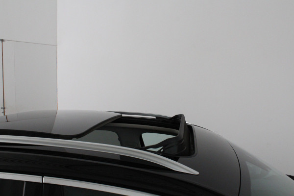 Volkswagen T-Roc 1.0 TSI Style Panorama.schuif/Camera/Adapt.cruise/18 inch...