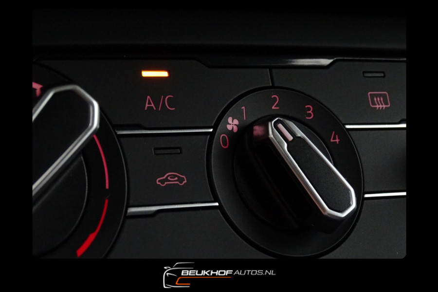 Volkswagen Polo 1.0 TSI Carplay Navi Parkeersensoren Cruise