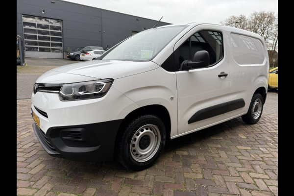 Toyota PROACE CITY 1.5 D-4D / Airco / Cruise Control / BlueTooth (handsfree) / Betonplex Laadvloer incl. Vloerschelp