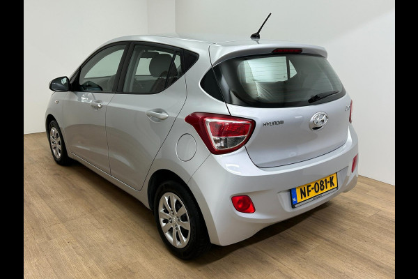 Hyundai i10 Occasion 1.0i i-Motion Comfort | Grijs | Tweedehands Hyundai i10 | Airco | Cruisecontrol | Aux en usb audio