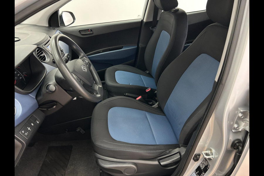 Hyundai i10 Occasion 1.0i i-Motion Comfort | Grijs | Tweedehands Hyundai i10 | Airco | Cruisecontrol | Aux en usb audio