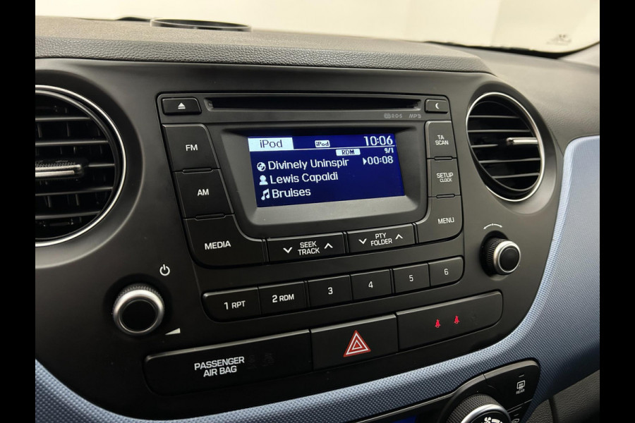 Hyundai i10 Occasion 1.0i i-Motion Comfort | Grijs | Tweedehands Hyundai i10 | Airco | Cruisecontrol | Aux en usb audio