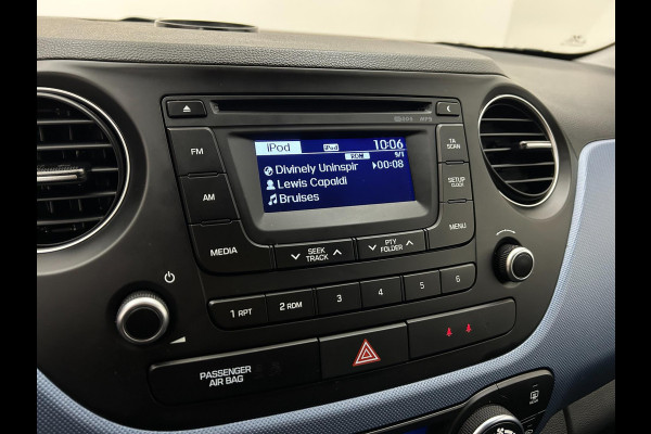 Hyundai i10 Occasion 1.0i i-Motion Comfort | Grijs | Tweedehands Hyundai i10 | Airco | Cruisecontrol | Aux en usb audio