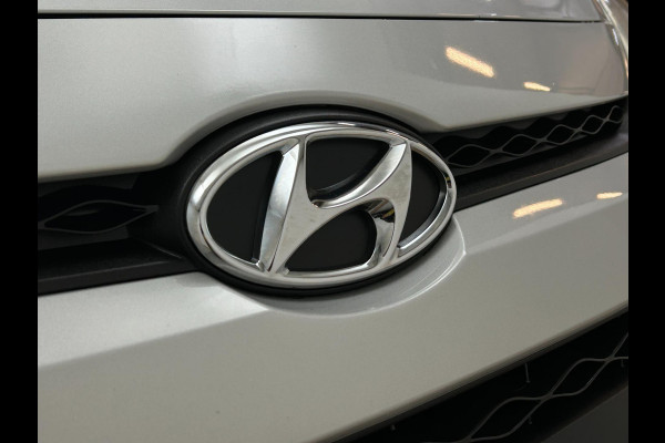 Hyundai i10 Occasion 1.0i i-Motion Comfort | Grijs | Tweedehands Hyundai i10 | Airco | Cruisecontrol | Aux en usb audio
