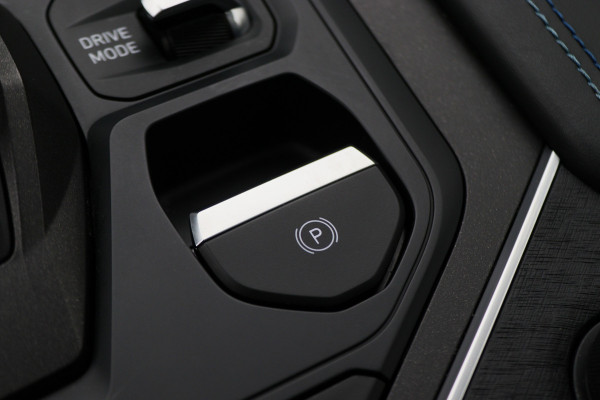 Lynk & Co 01 1.5 Plug-in Hybrid 360° Camera, Panoramadak, ACC, Apple Carplay, DAB, PDC, 20''