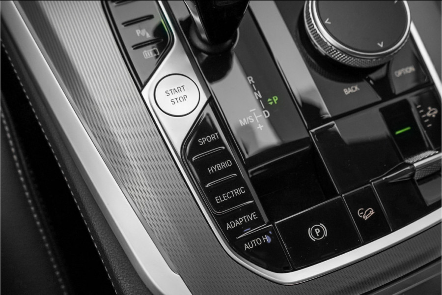 BMW X5 xDrive45e Driving Assist Plus H/K HUD Trekhaak