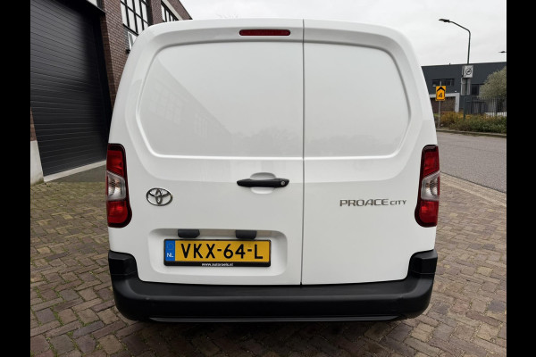 Toyota PROACE CITY 1.5 D-4D / Airco / Cruise Control / BlueTooth (handsfree) / Betonplex Laadvloer incl. Vloerschelp