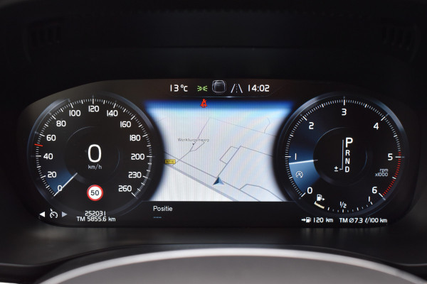 Volvo XC60 D4 190PK Automaat AWD Momentum | Trekhaak | Standkachel | Leder | Stoelverwarming