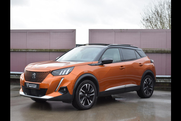 Peugeot e-2008 EV GT Première 1 fase 50 kWh SCHUIF- KANTELDAK | NAVI & CARPLAY | ACHTERUITRIJCAMERA MET SENSOREN | E.C.C. |