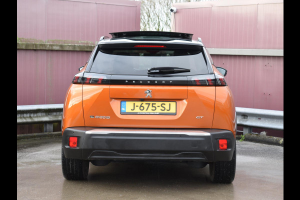 Peugeot e-2008 EV GT Première 1 fase 50 kWh SCHUIF- KANTELDAK | NAVI & CARPLAY | ACHTERUITRIJCAMERA MET SENSOREN | E.C.C. |