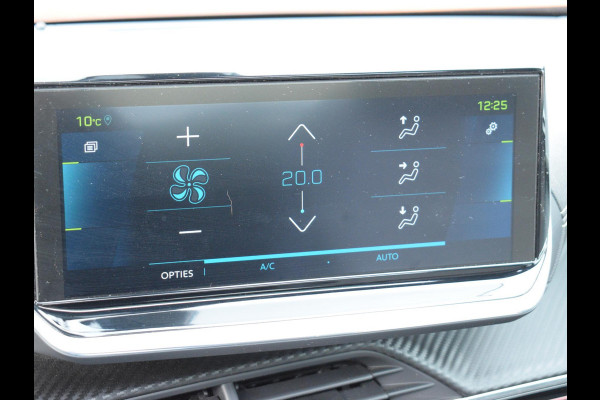 Peugeot e-2008 EV GT Première 1 fase 50 kWh SCHUIF- KANTELDAK | NAVI & CARPLAY | ACHTERUITRIJCAMERA MET SENSOREN | E.C.C. |