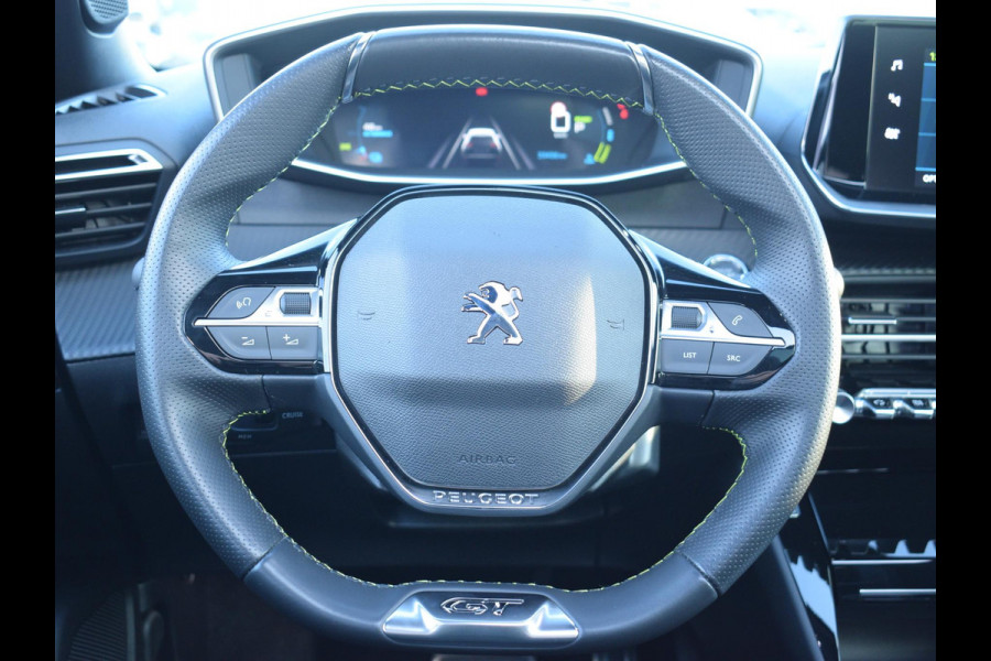 Peugeot e-2008 EV Allure Pack 50 kWh SCHUIF- KANDELDAK | NAVI & CARPLAY | ACHTERUITRIJCAMERA MET SENSOREN | E.C.C. |
