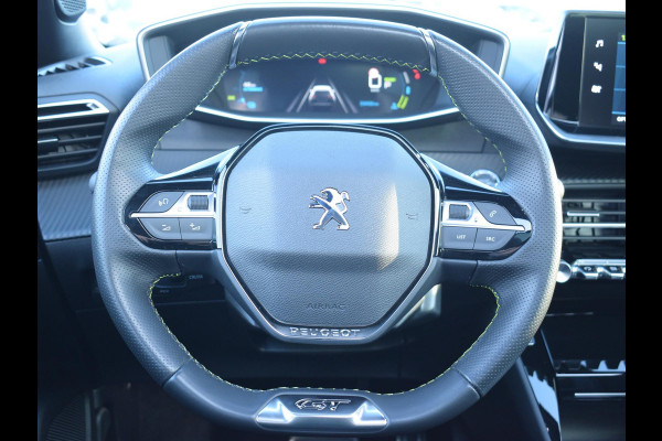 Peugeot e-2008 EV Allure Pack 50 kWh SCHUIF- KANDELDAK | NAVI & CARPLAY | ACHTERUITRIJCAMERA MET SENSOREN | E.C.C. |